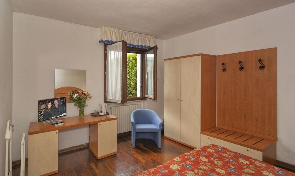 Giada Palace Apartments & Pool - Giada Palace Group Lucca Eksteriør billede
